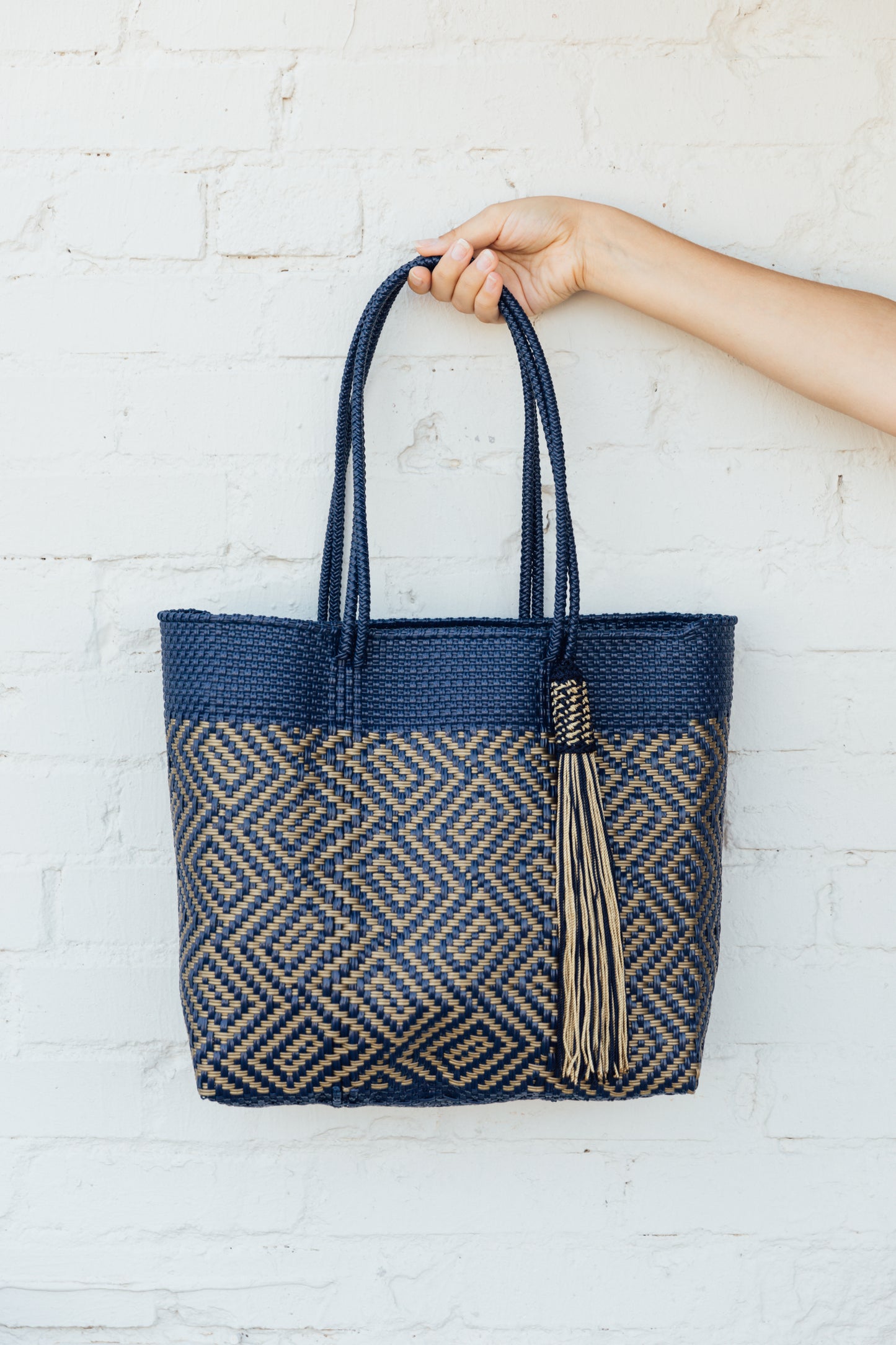 Medium Woven Tote