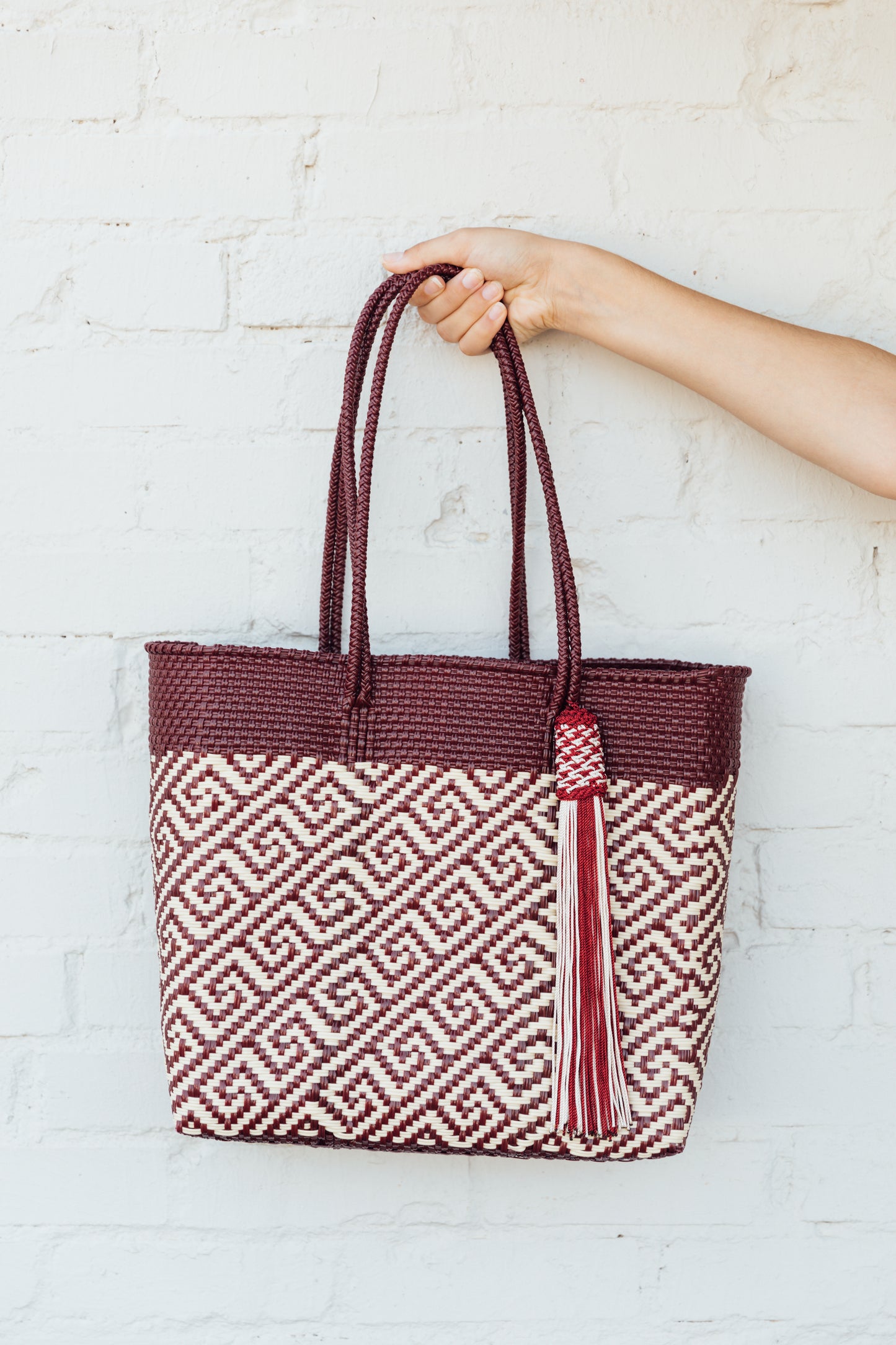 Medium Woven Tote
