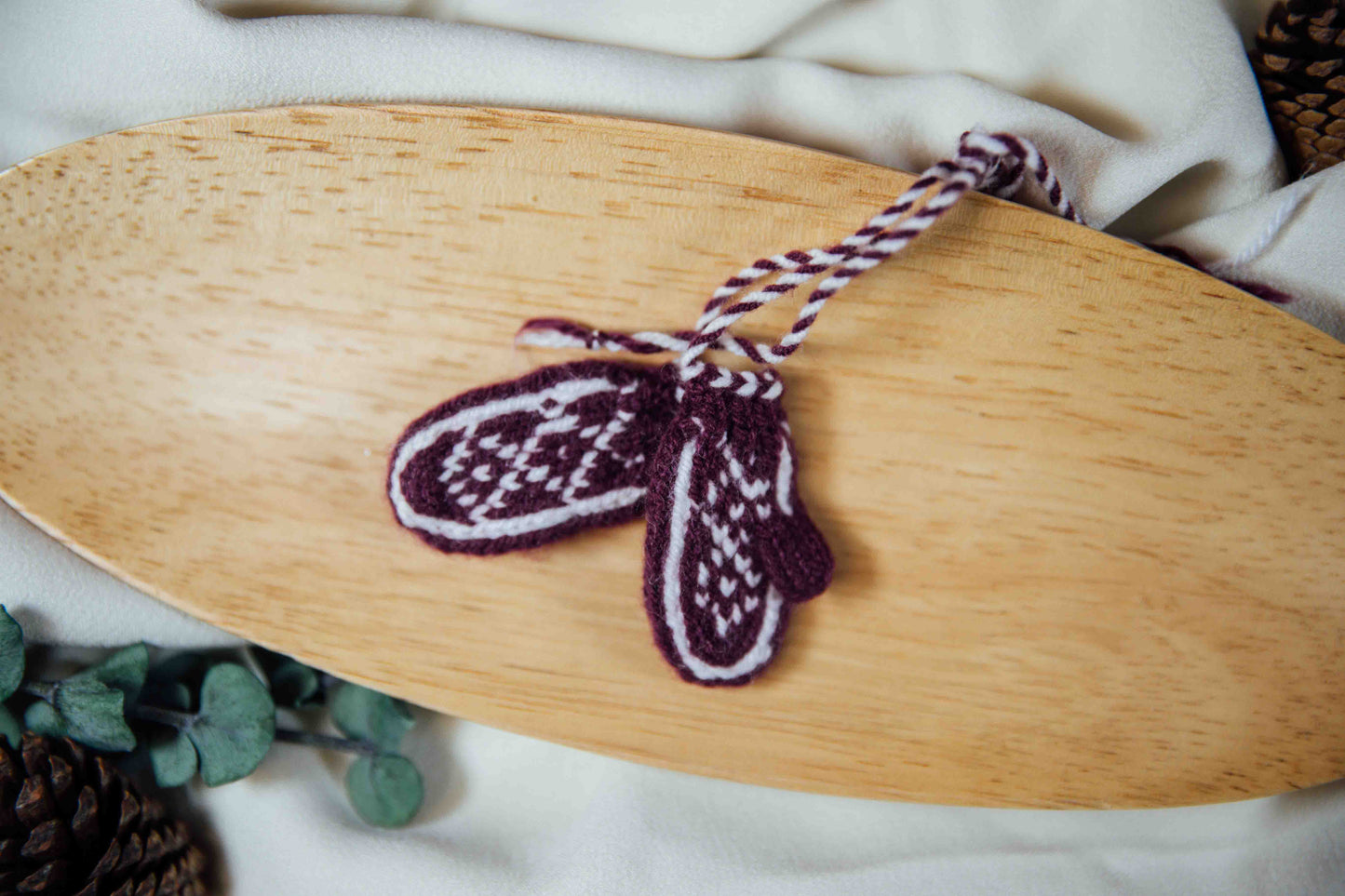 Azeri Mittens Ornament