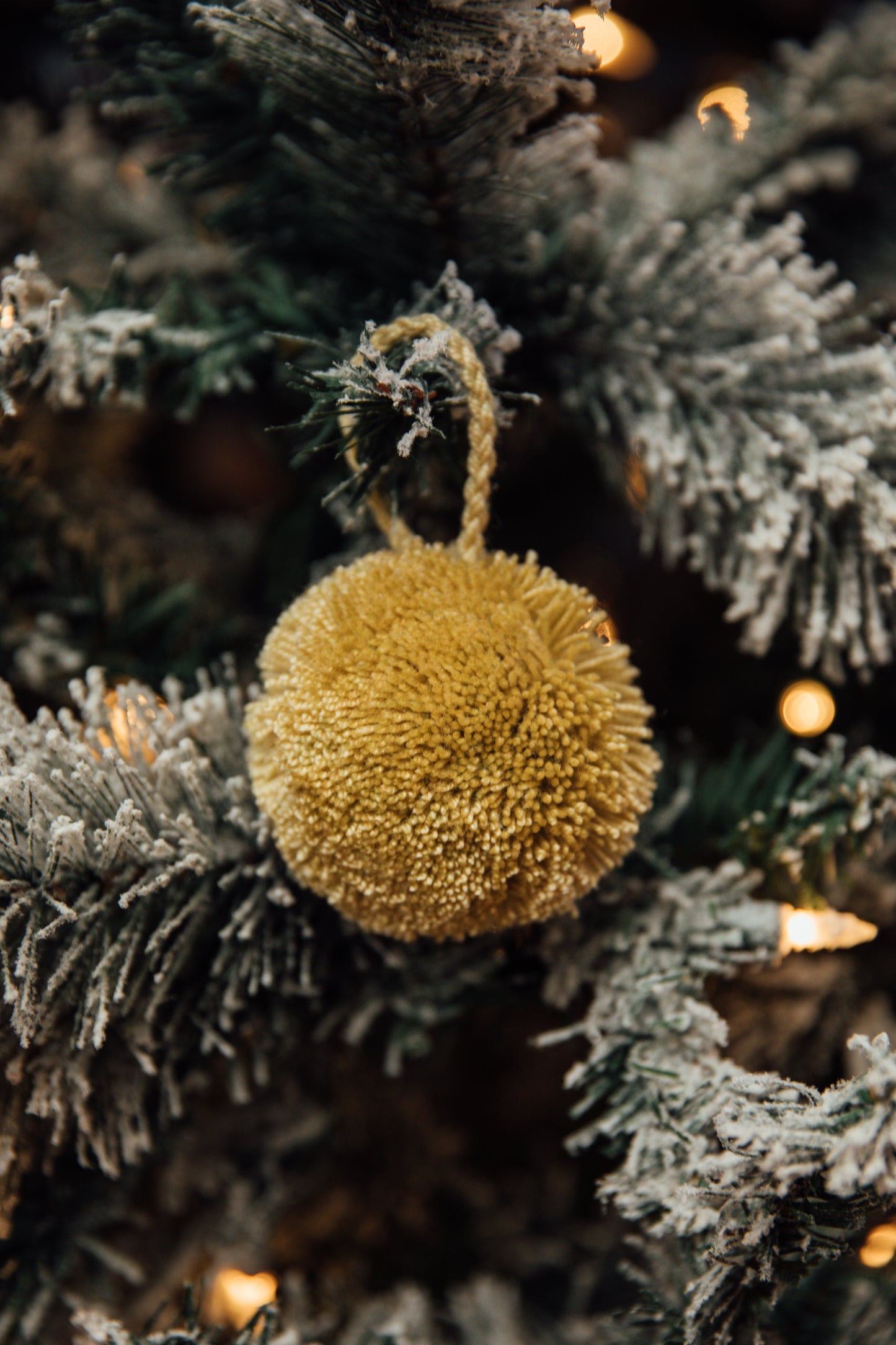 Pouf Ornaments