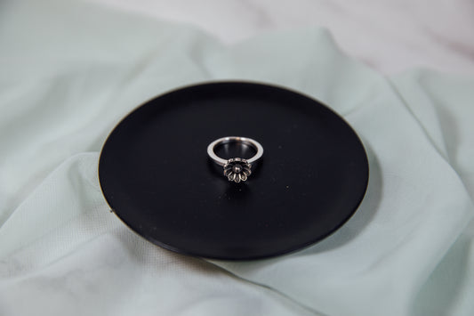 Flora Silver Ring