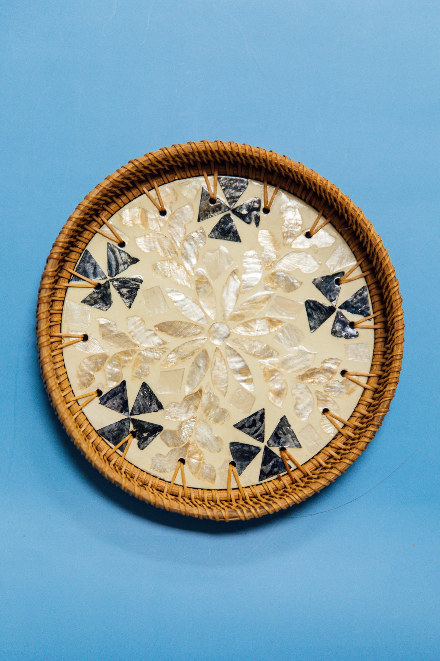 Wicker Small Circular Tray