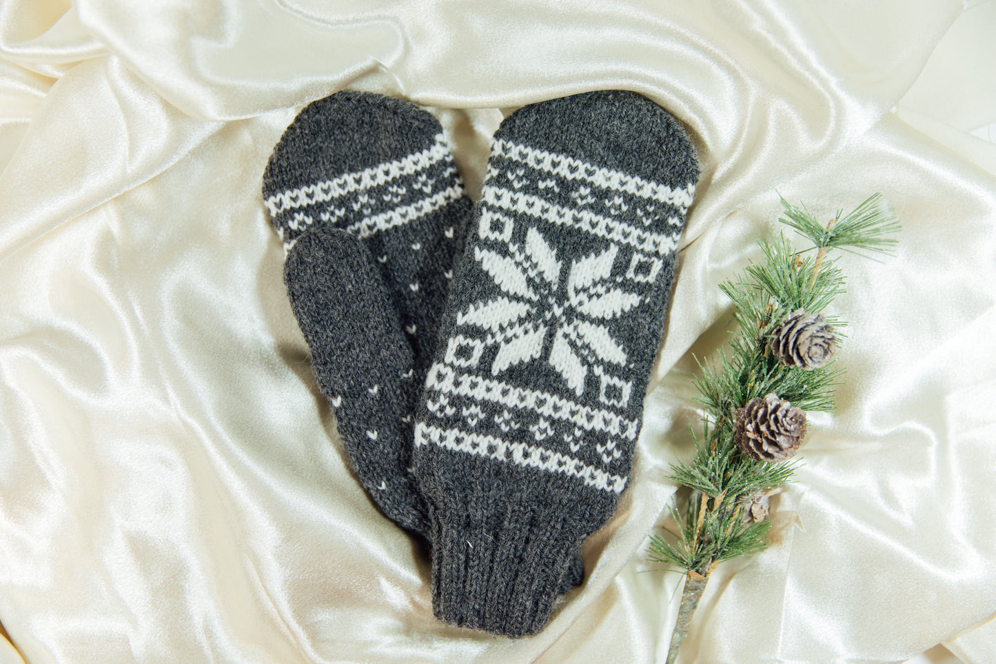 Azeri Wool Gloves