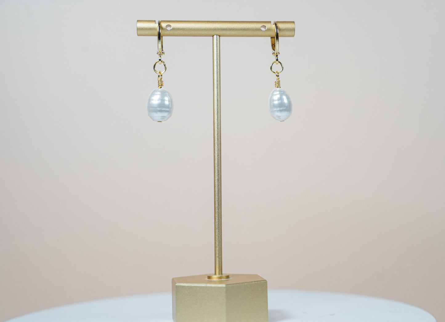 Kiran Pearl Earrings