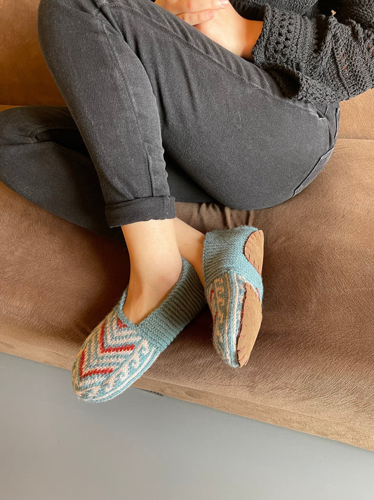 Adult Slippers - Size 9-11