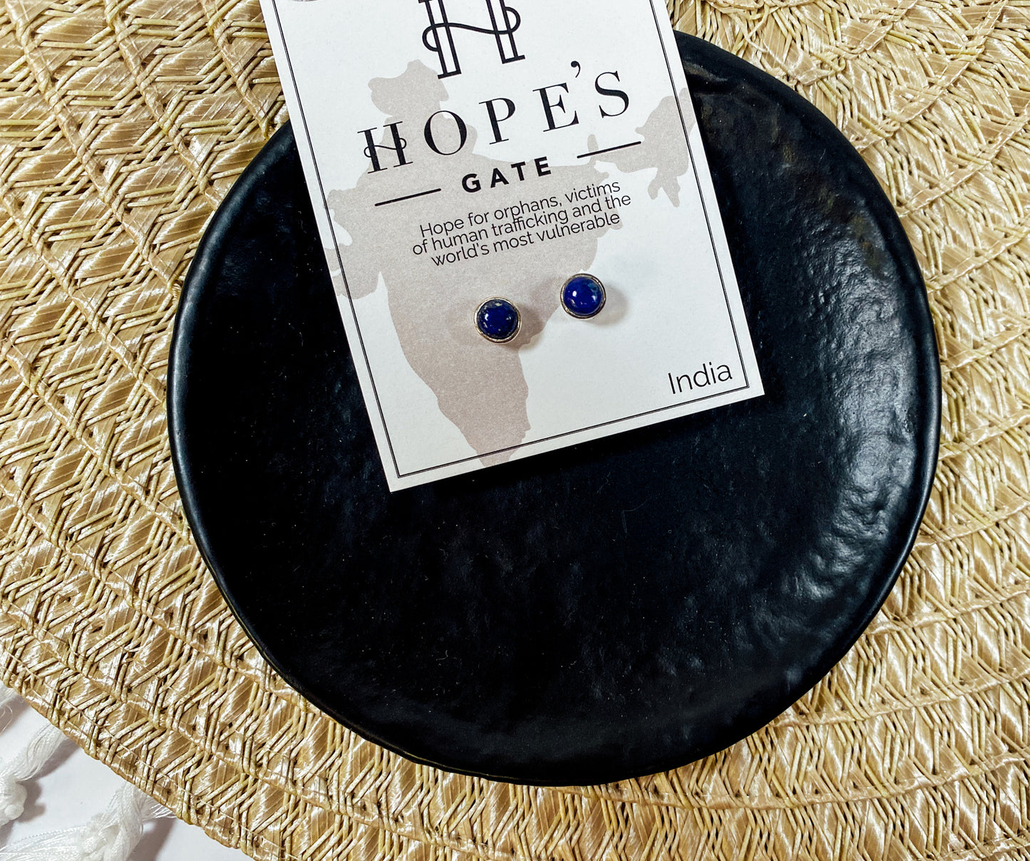 Lapis Studs