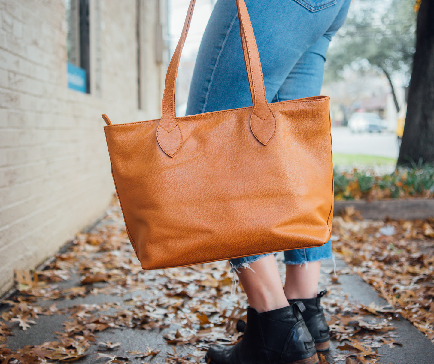 Colombian Nappa Leather Tote