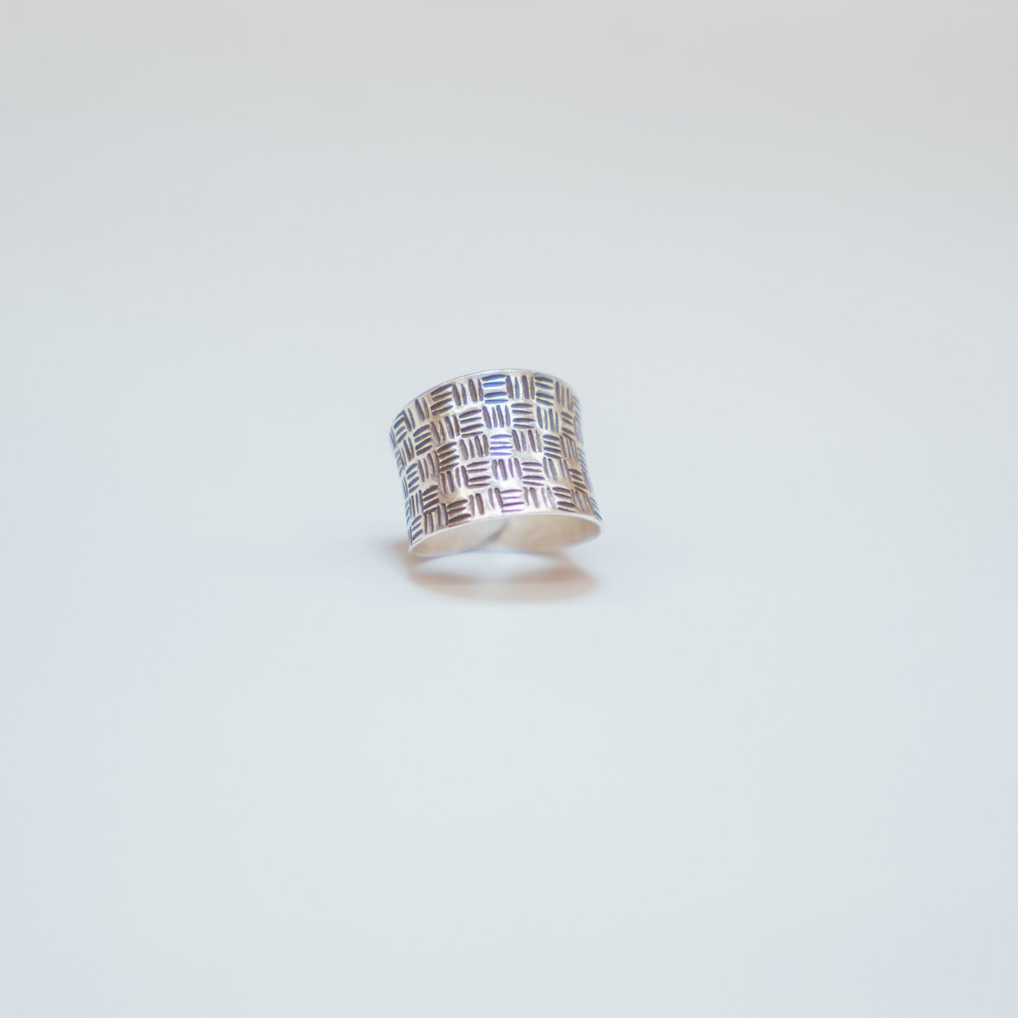 Crosshatch Ring