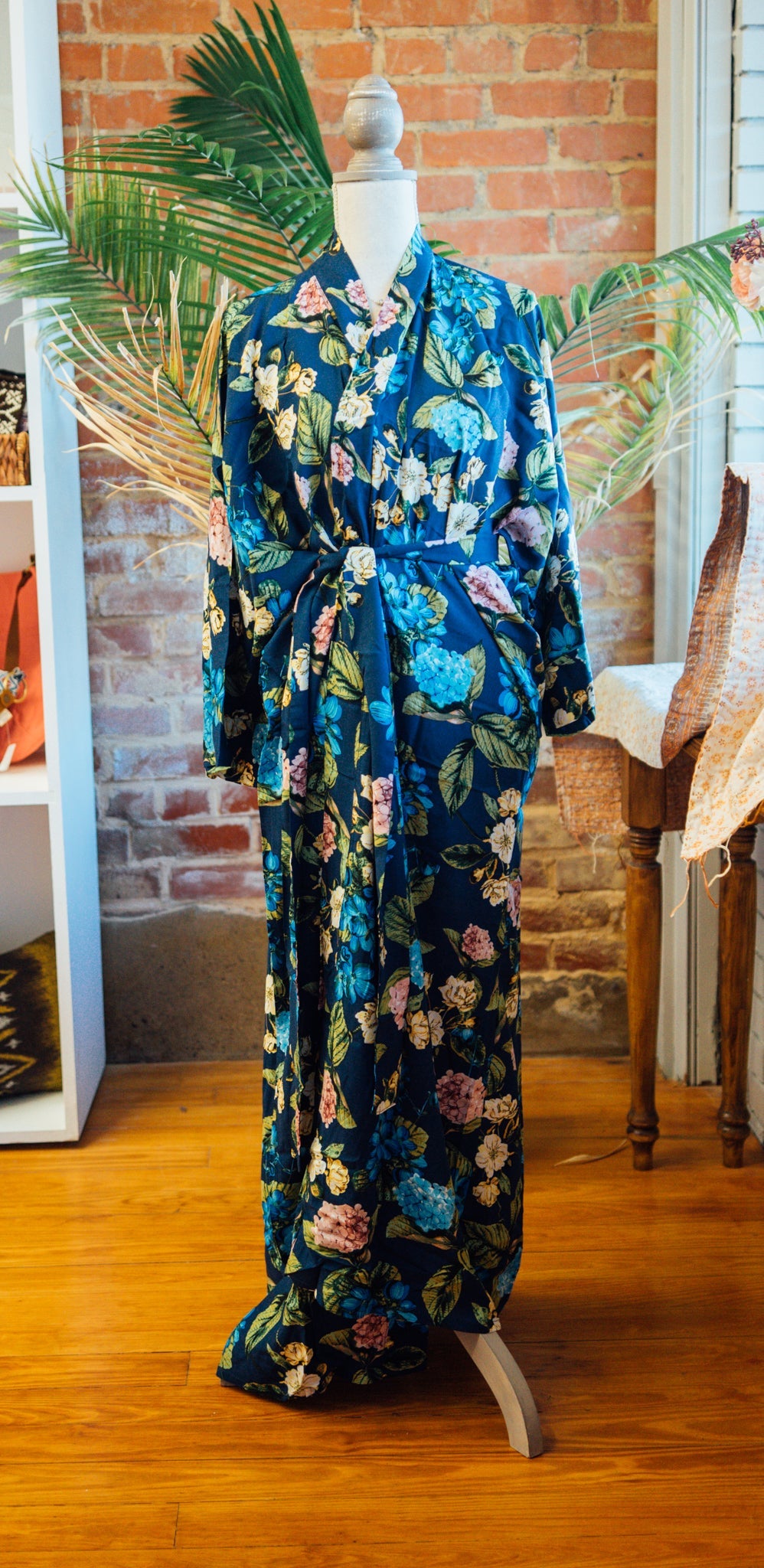 Long Thai Robes