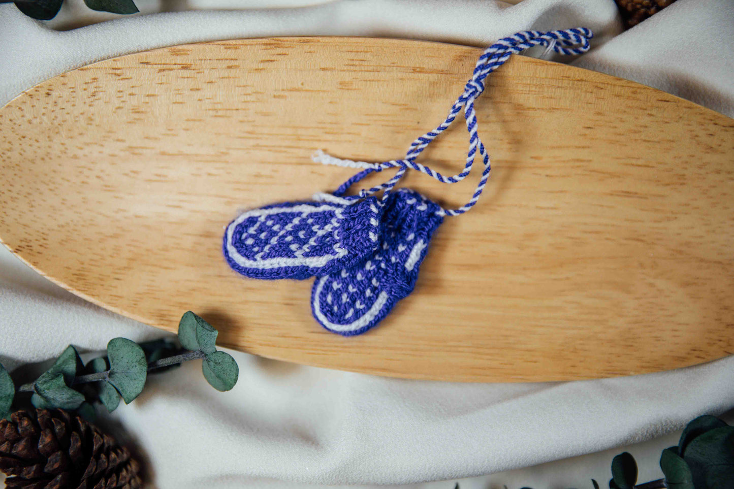 Azeri Mittens Ornament