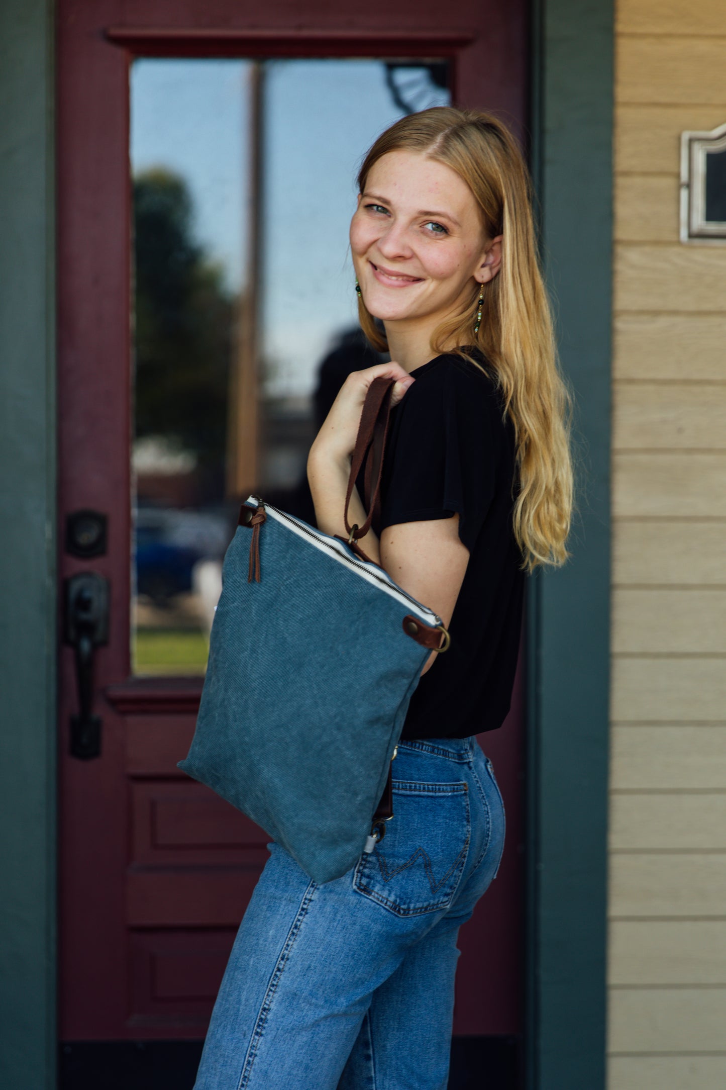 Thai Convertible Bag with strap